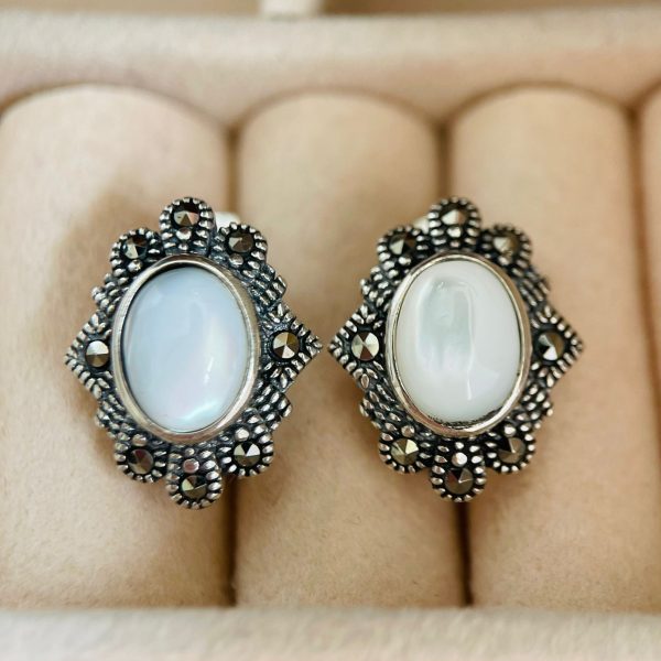 Cercei din argint cu marcasite si sidef C448D